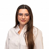 Victoria Merchán, Sales Consultant